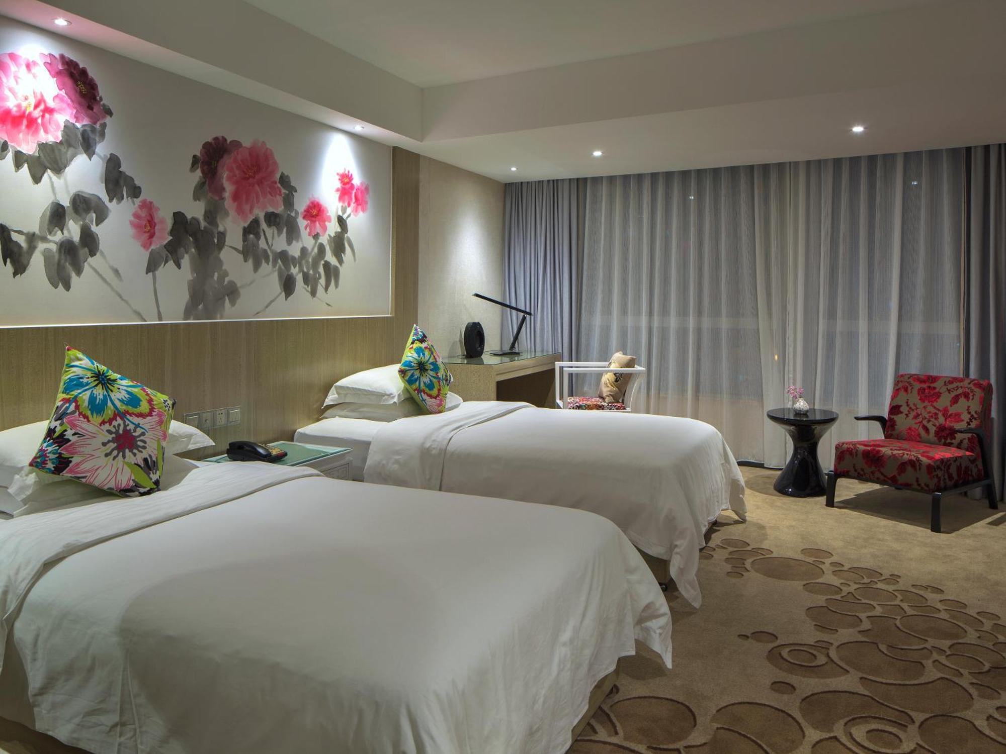 Paco Hotel Beijing Road Pedestrian Street Tuanyida Metro Guangzhou Rum bild